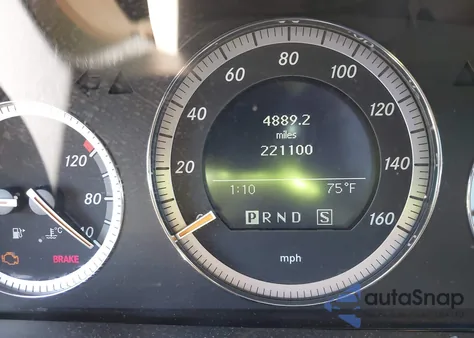 2008 Mercedes-Benz C 300 Luxury/Sport из США, поврежденный, VIN WDDGF54X28R018658